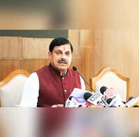 सीएम मोहन यादव की बड़ी पहल मध्य प्रदेश ने भेजी बाढ़ प्रभावित छत्तीसगढ़ को 5 करोड़ रुपये की मदद और राहत सामग्री