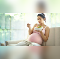 मां बनने वाली हैं डायटीशियन से लें हेल्दी प्रेग्नेंसी के लिए खास डाइट टिप्स जिससे जच्चा-बच्चा दोनों रहें फिट