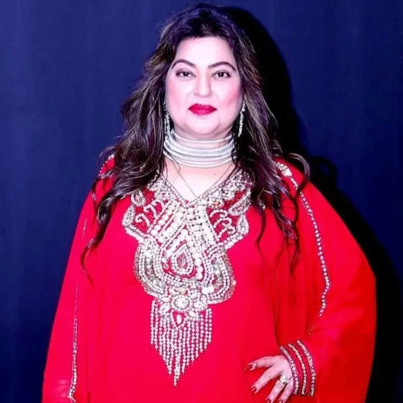 डॉली बिंद्रा Dolly Bindra