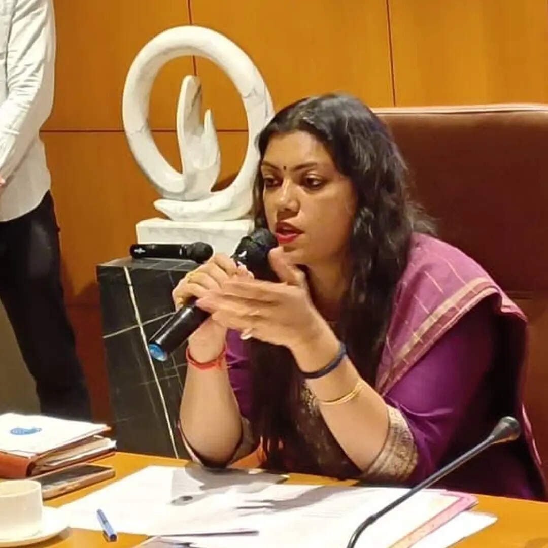 आगरा से ताल्लुक