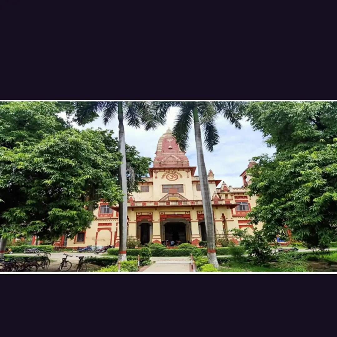 कैंपस में क्या क्या