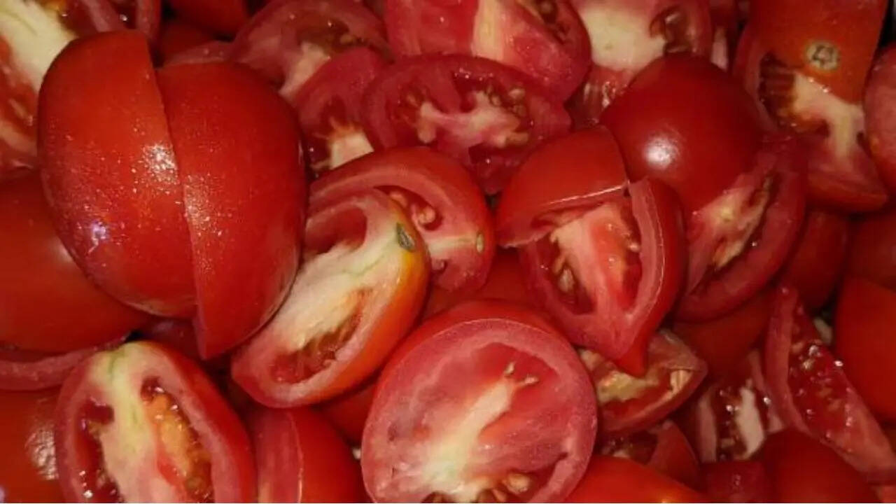 40 टन से भी ज्यादा होता है टमाटर का इस्तेमाल