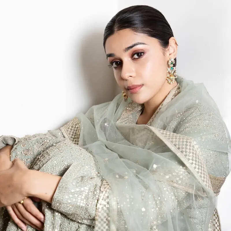 ईशा सिंह 