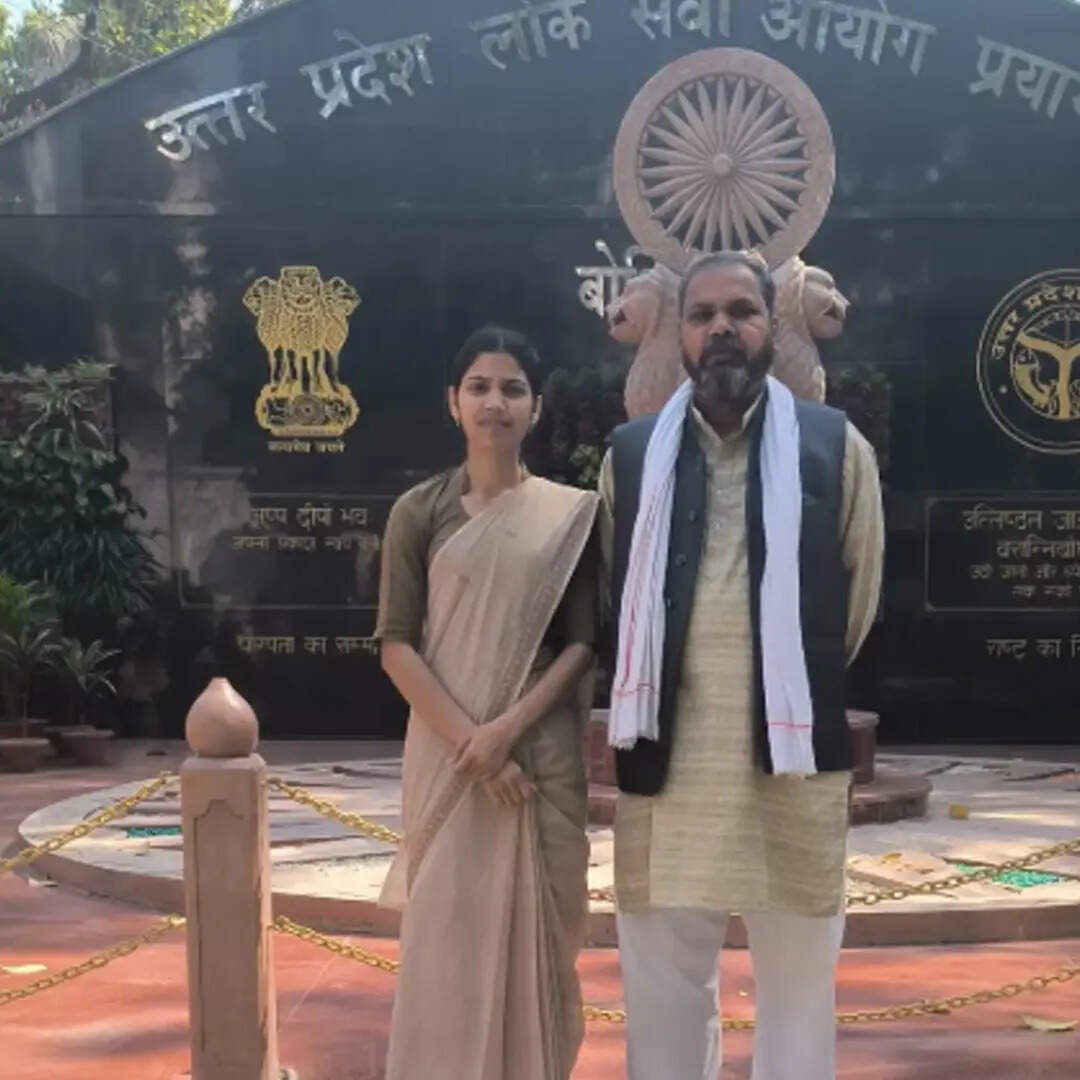 पिता फौज से रिटायर 