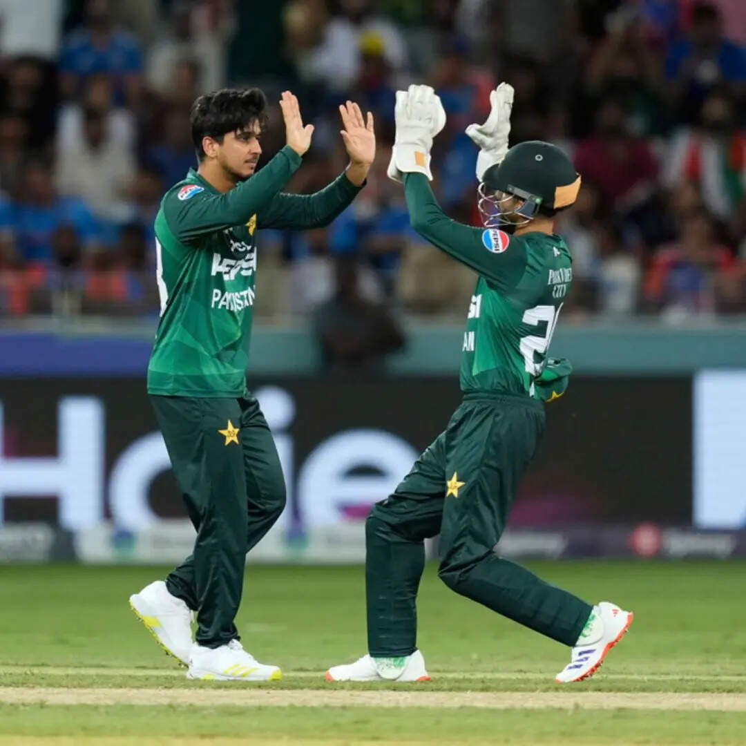 Saim Ayub Ke Asia Cup Mein Ajeeb Aankde: Saim Ayub Unique Stats In Asia ...