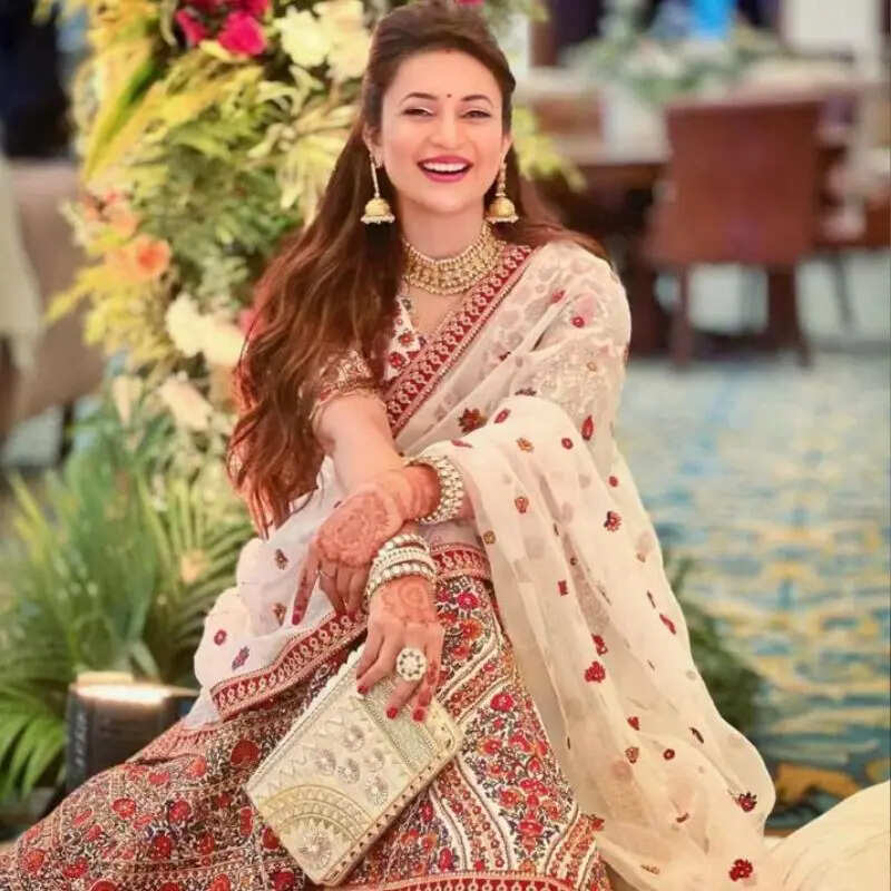 दिव्यांका त्रिपाठी 