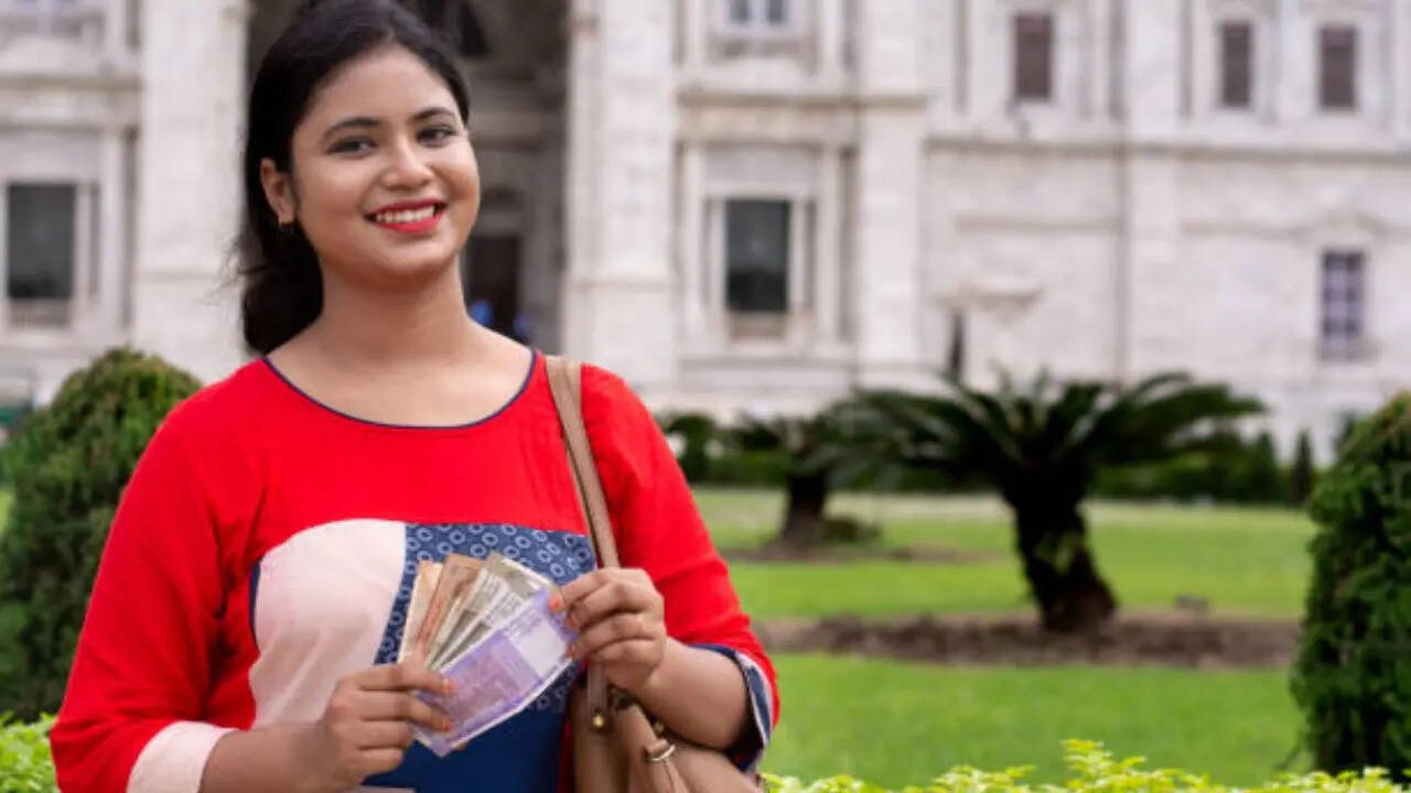 ​DA में कितनी बढ़ोतरी की उम्मीद?​