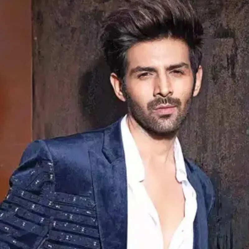 लव रंजन के साथ 