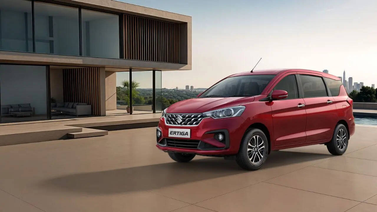 ​1. Maruti Suzuki Ertiga- हर परिवार की पहली पसंद​