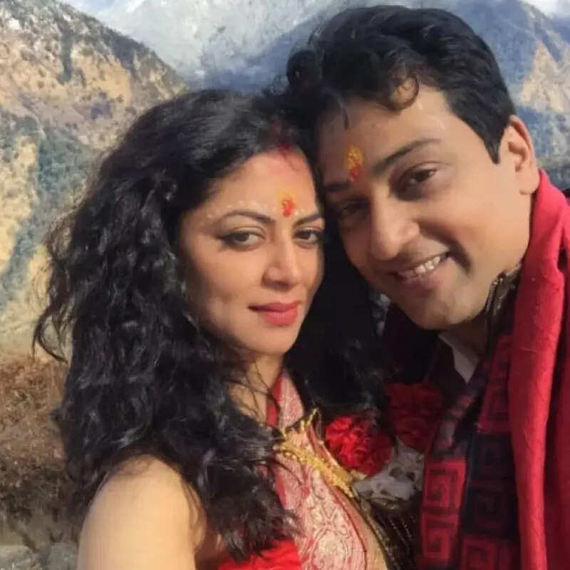 कविता कौशिक-रोनित बिस्वास 
