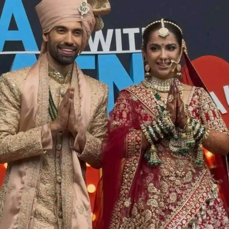 लाल जोड़े में सजी दुल्हन 