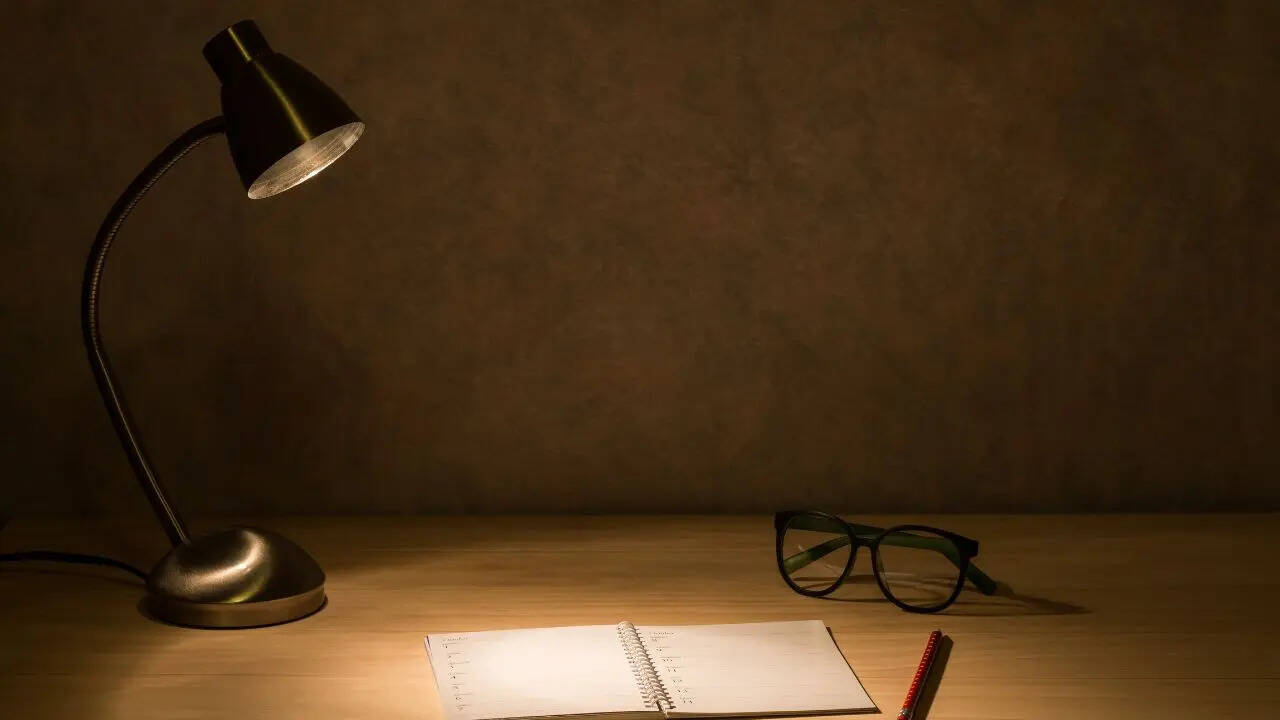 मंजिल जरूर मिलेगी भले रास्ता लंबा हो​