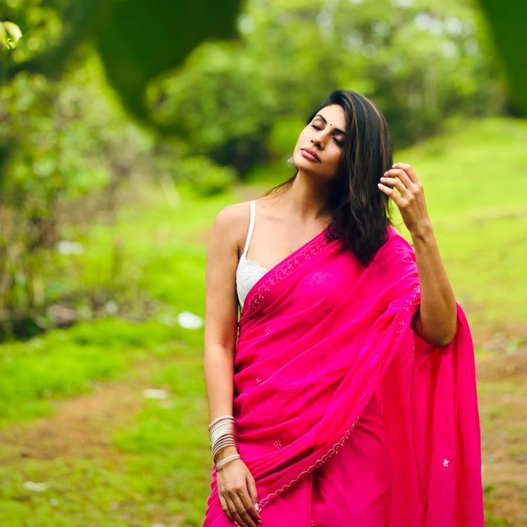 मालती का साड़ी लुक