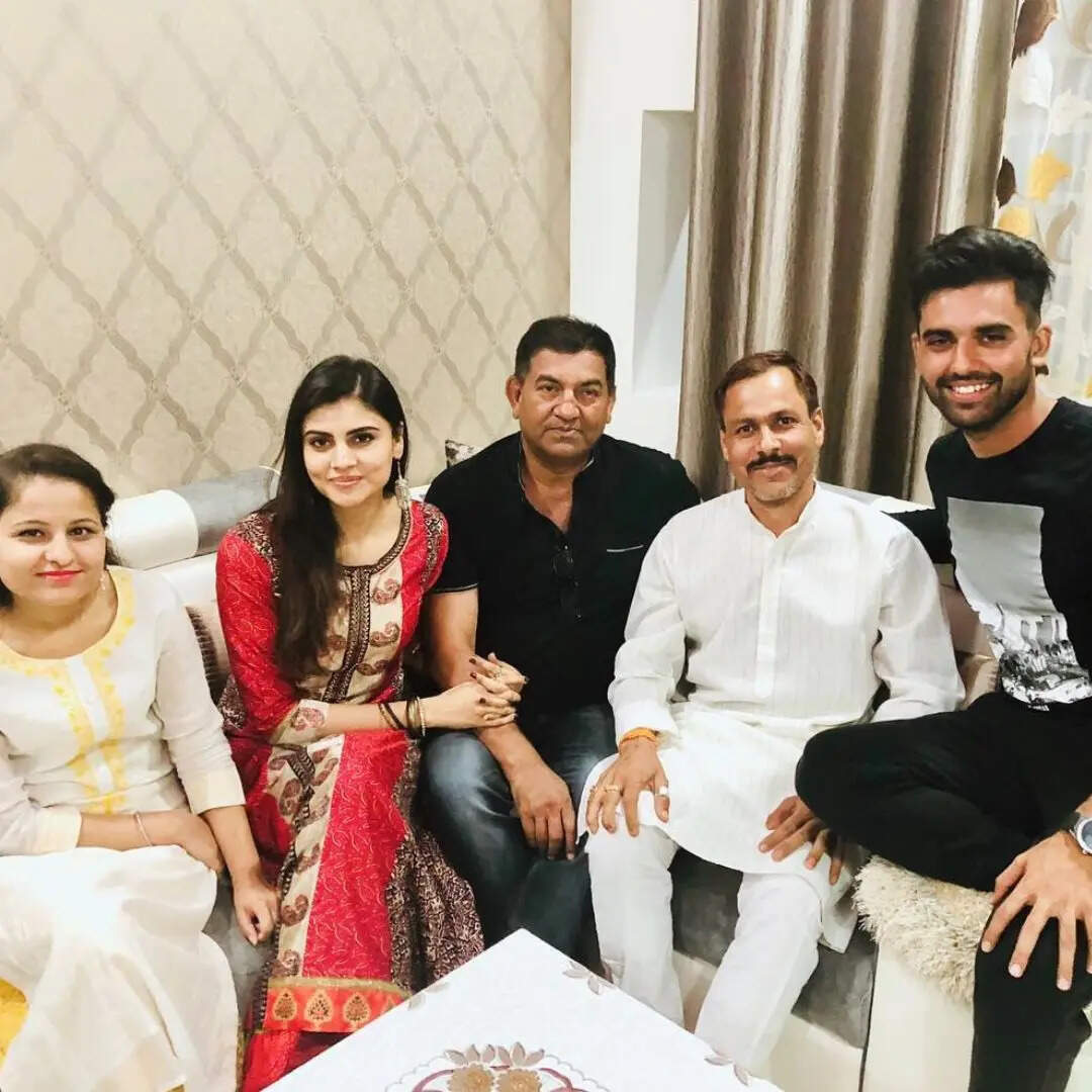 पिता बनना चाहते थे क्रिकेटर