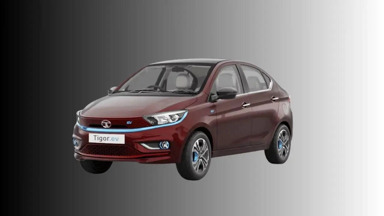 ​Tata Tiago EV: 1.23 लाख रुपये तक की छूट​