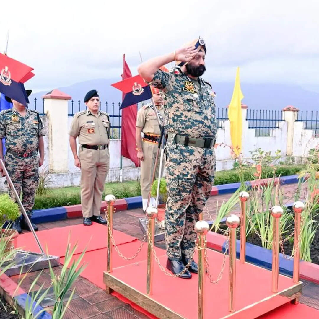 असिस्टेंट कमाडेंट से महानिरीक्षक तक का सफर