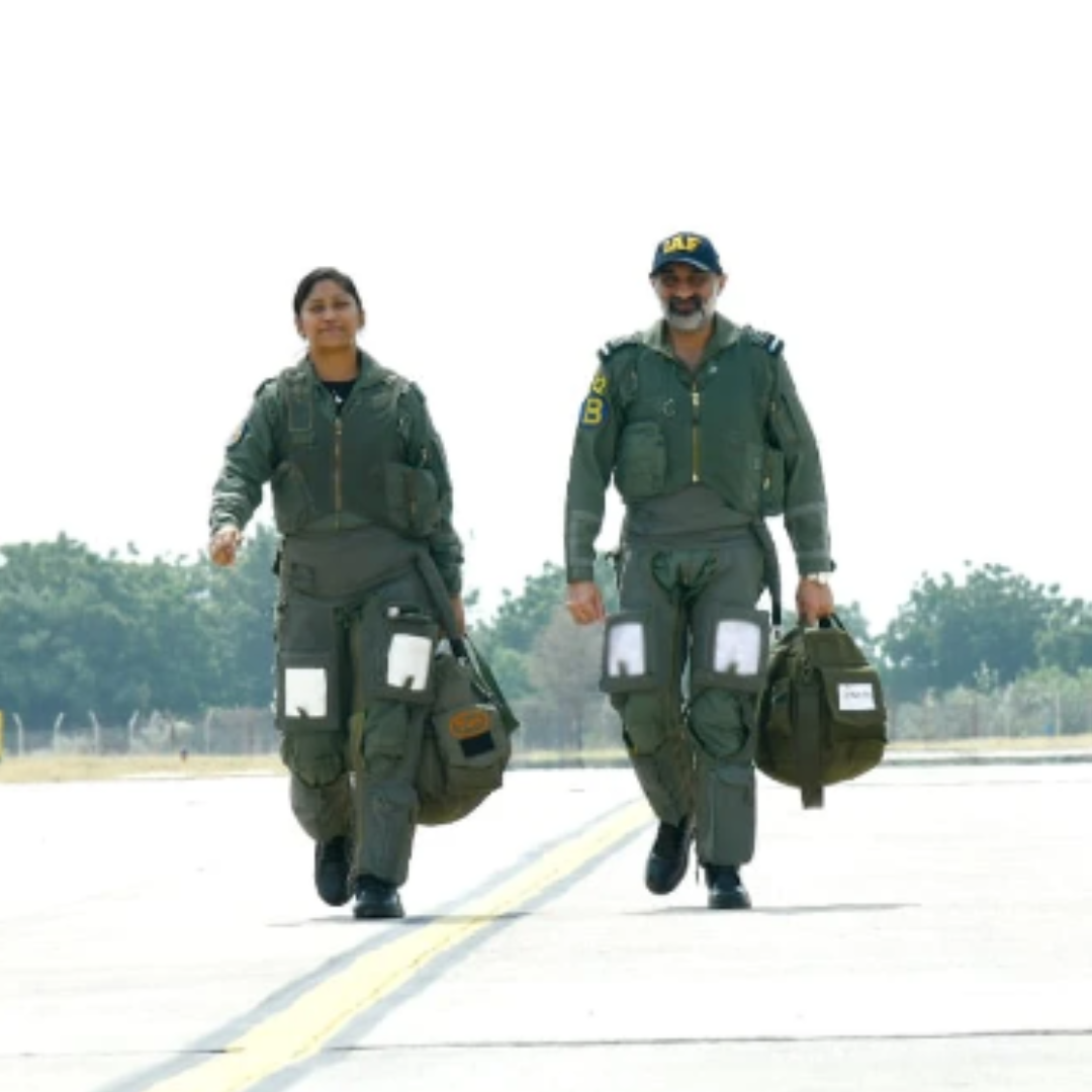 क्यों एक जैसी होती है यूनिफॉर्म