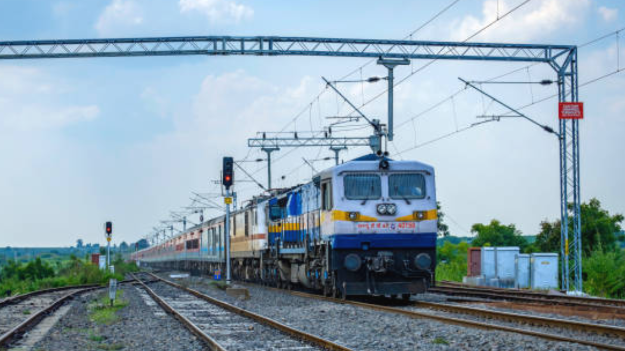 इन राज्यों में बिछेंगी पटरियां