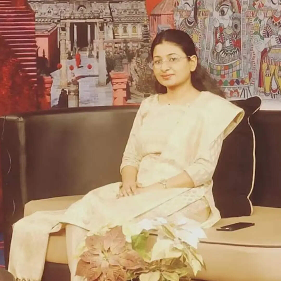 पिता क्लर्क और मां टीचर 