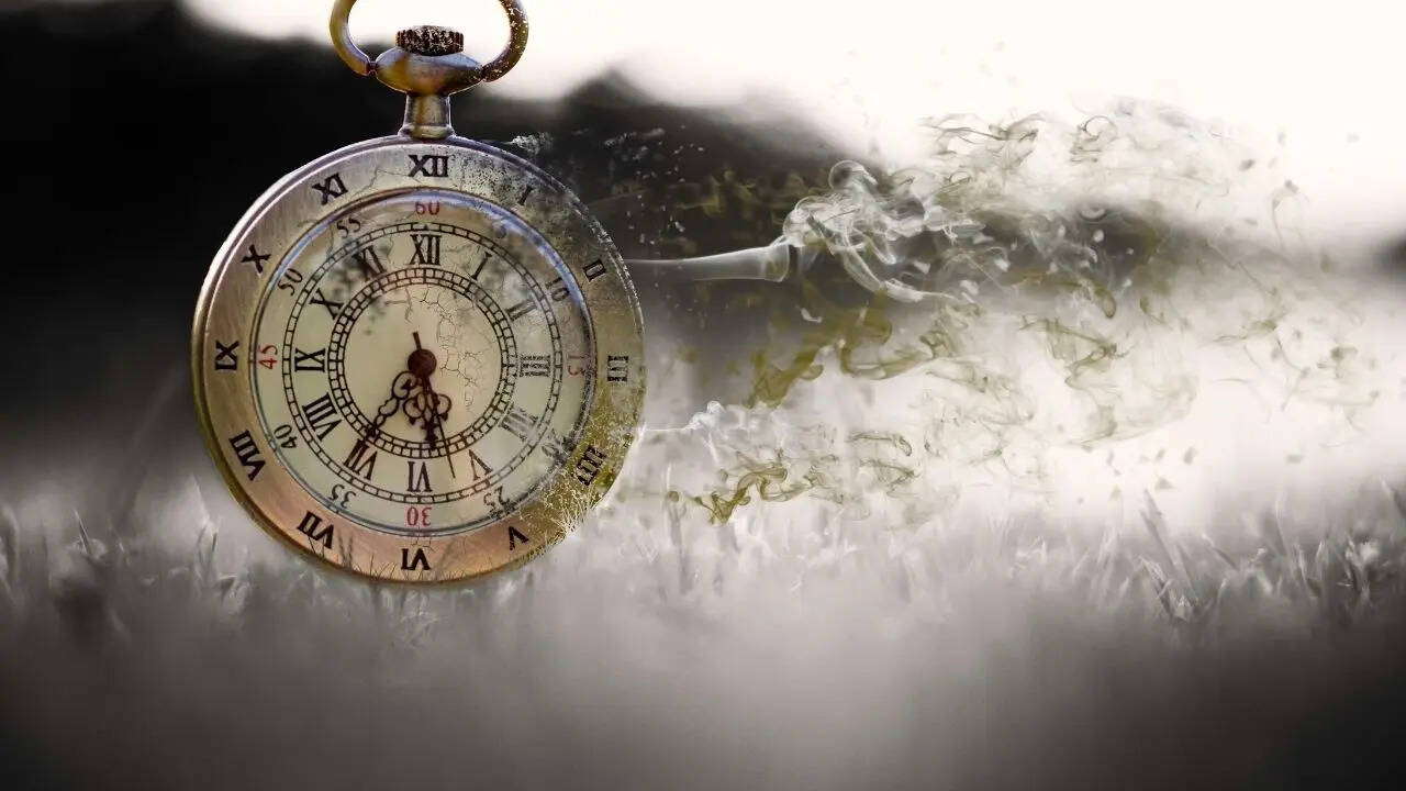 इटली के लेखक डारियो फो को साहित्य का नोबेल पुरस्कार