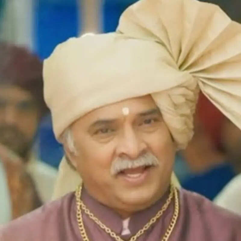 अनुपमा को अपने घर बुलाएगा प्रकाश