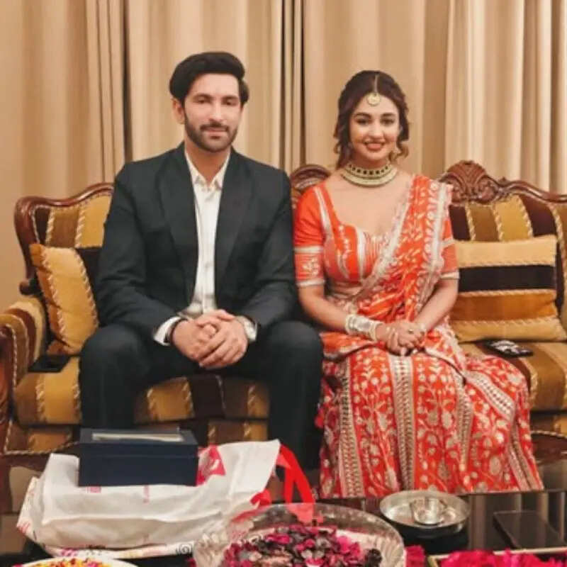 नंदिश संधू और कविता बनर्जी का हुआ रोका