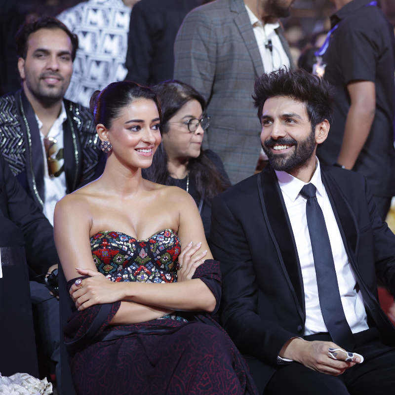 साथ दिखे अनन्या-कार्तिक