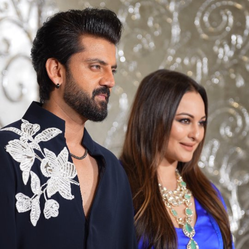 पति संग स्पॉट हुईं सोनाक्षी