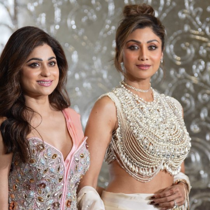 शिल्पा शेट्टी के लुक ने लूटा दिल