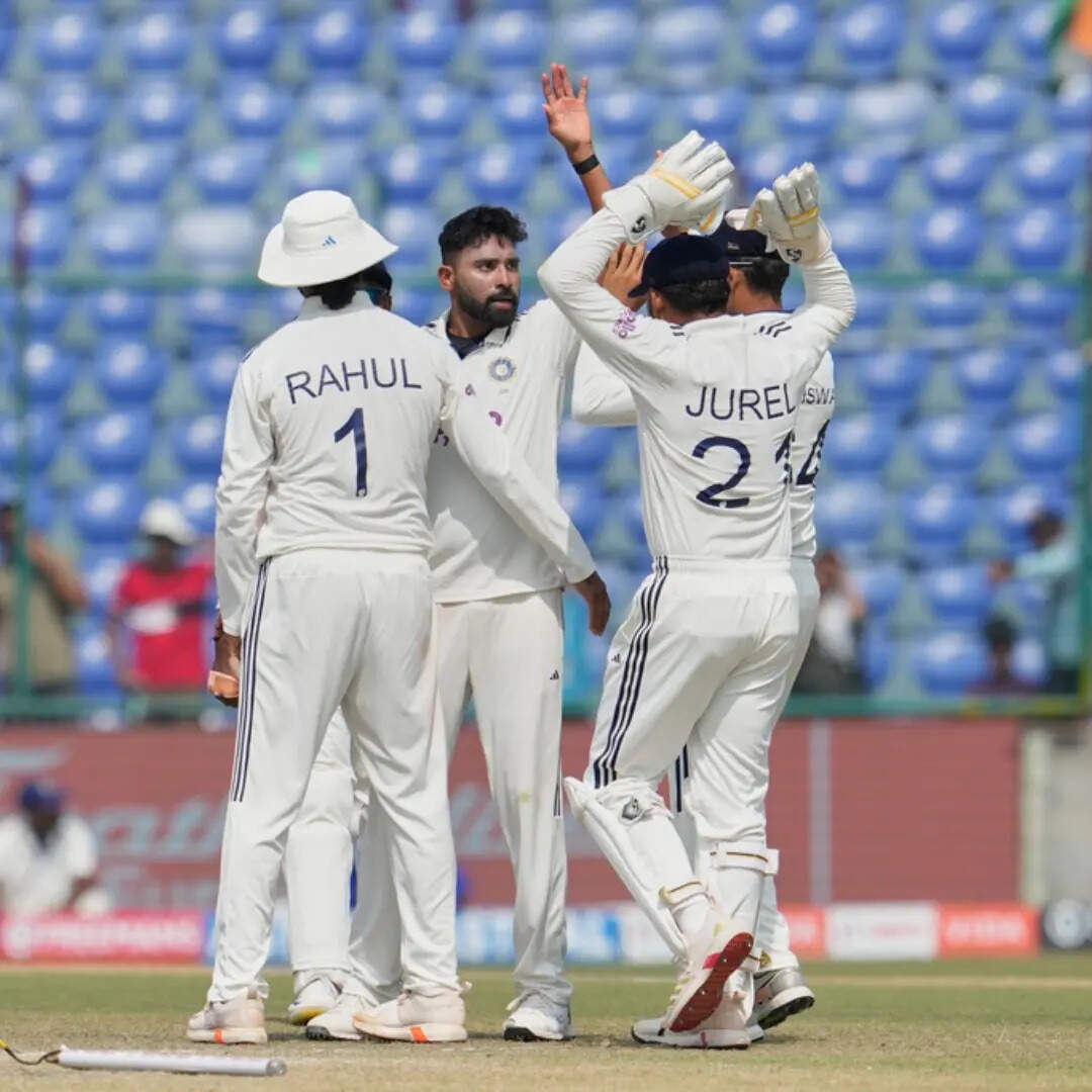 चौथे पायदान पर खिसकी टीम इंडिया