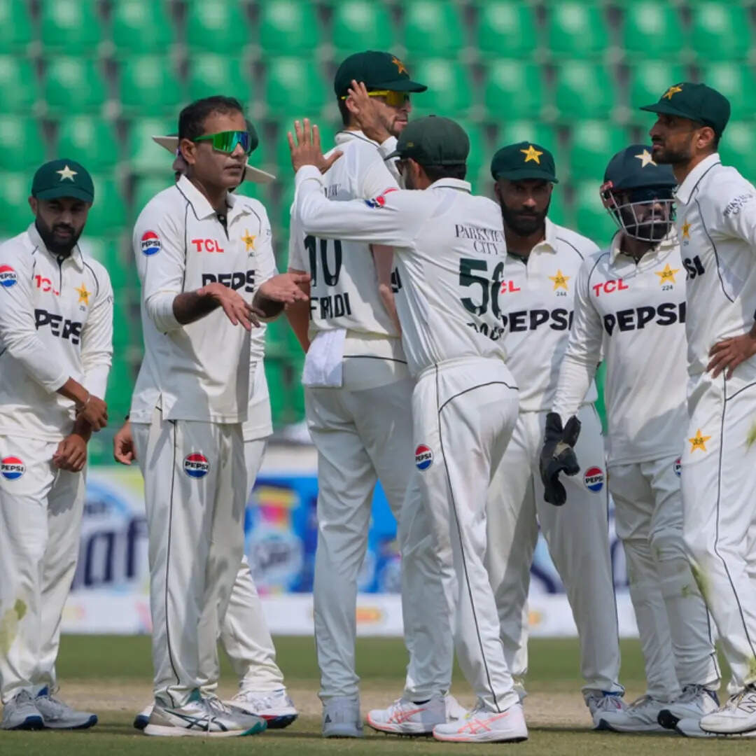 दूसरे पायदान पर पहुंचा पाकिस्तान