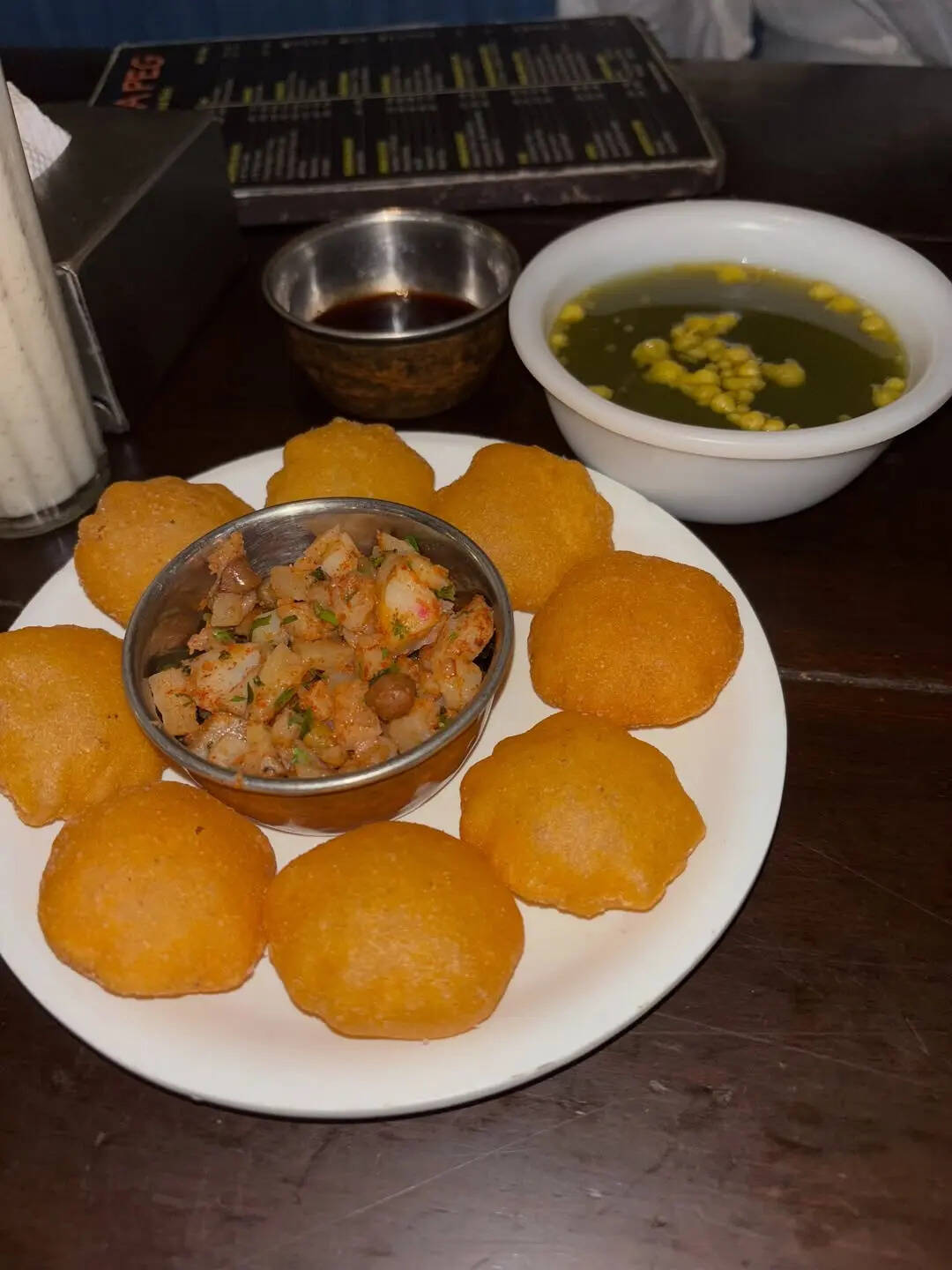 खाए गोलगप्पे 