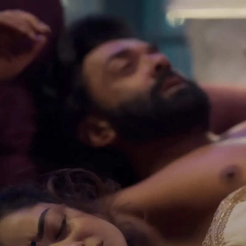 इंटरनेट पर मच गया था तहलका