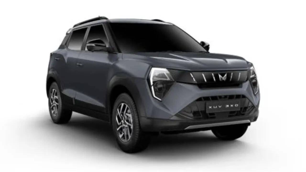 ​Mahindra XUV 3XO​