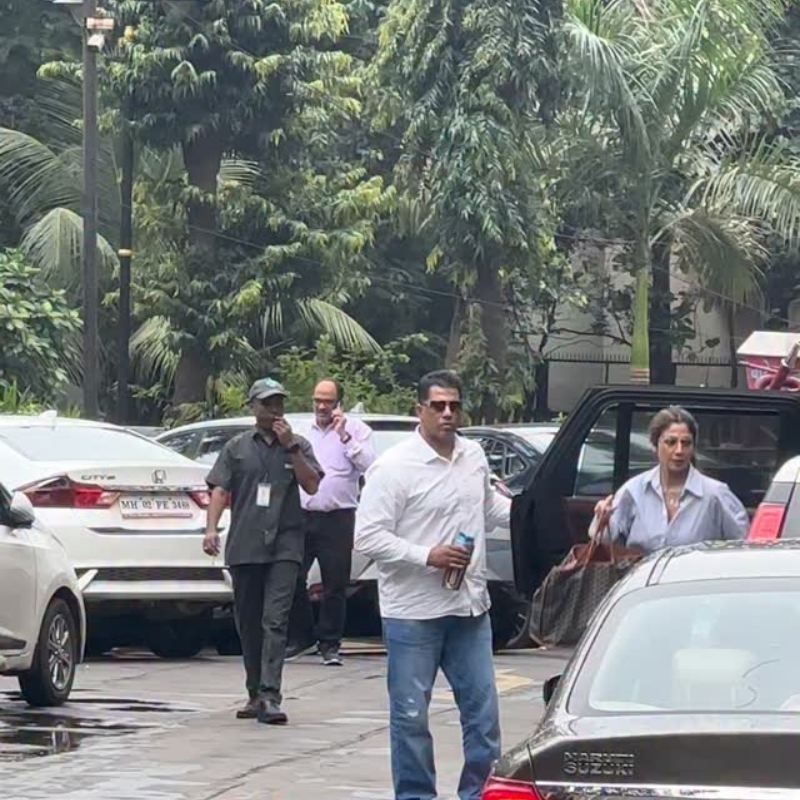 मां को देखने पहुंचीं शिल्पा शेट्टी
