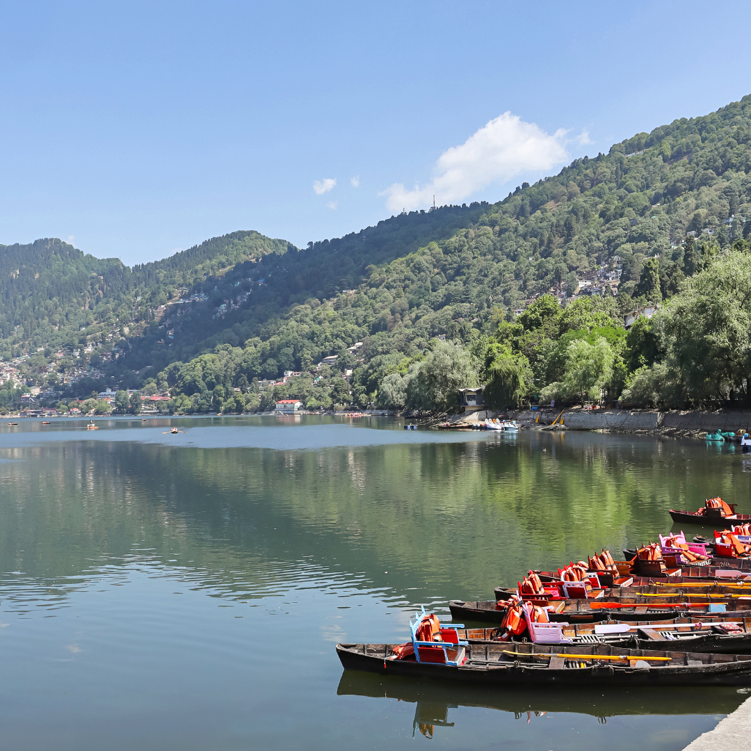 नैना देवी झील