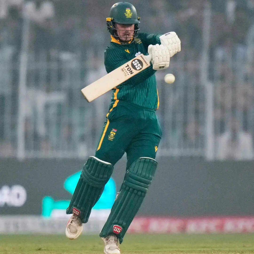 कप्तान ब्रीत्ज़के और बॉश का बल्ला भी गरजा