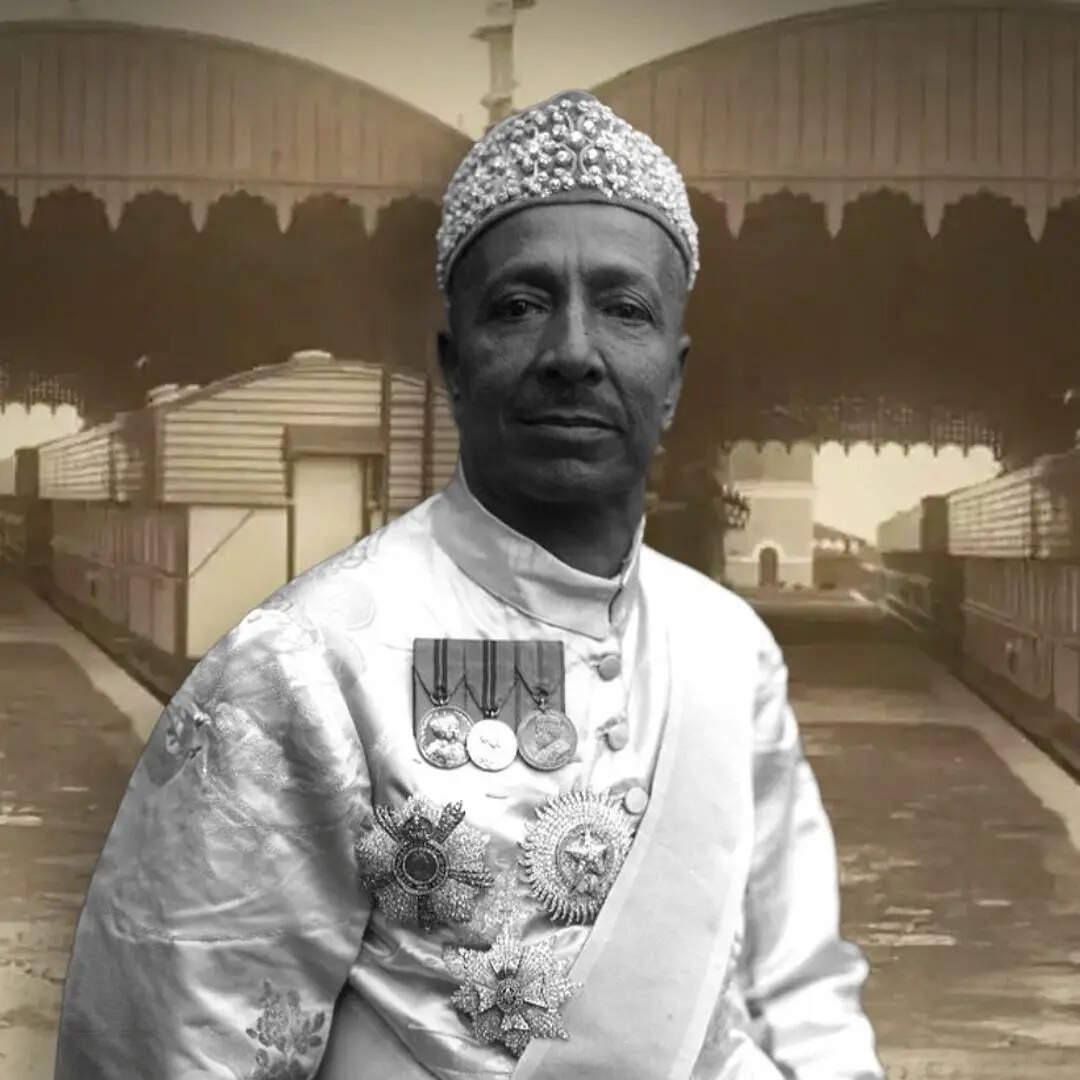 रामपुर नवाब का शाही रेलवे स्टेशन