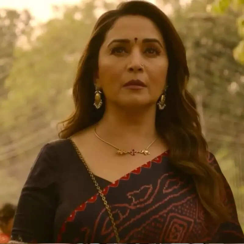 माधुरी दीक्षित 