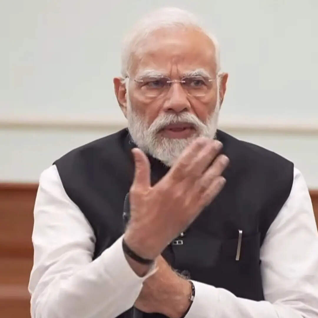 पीएम मोदी का हरलीन को जवाब