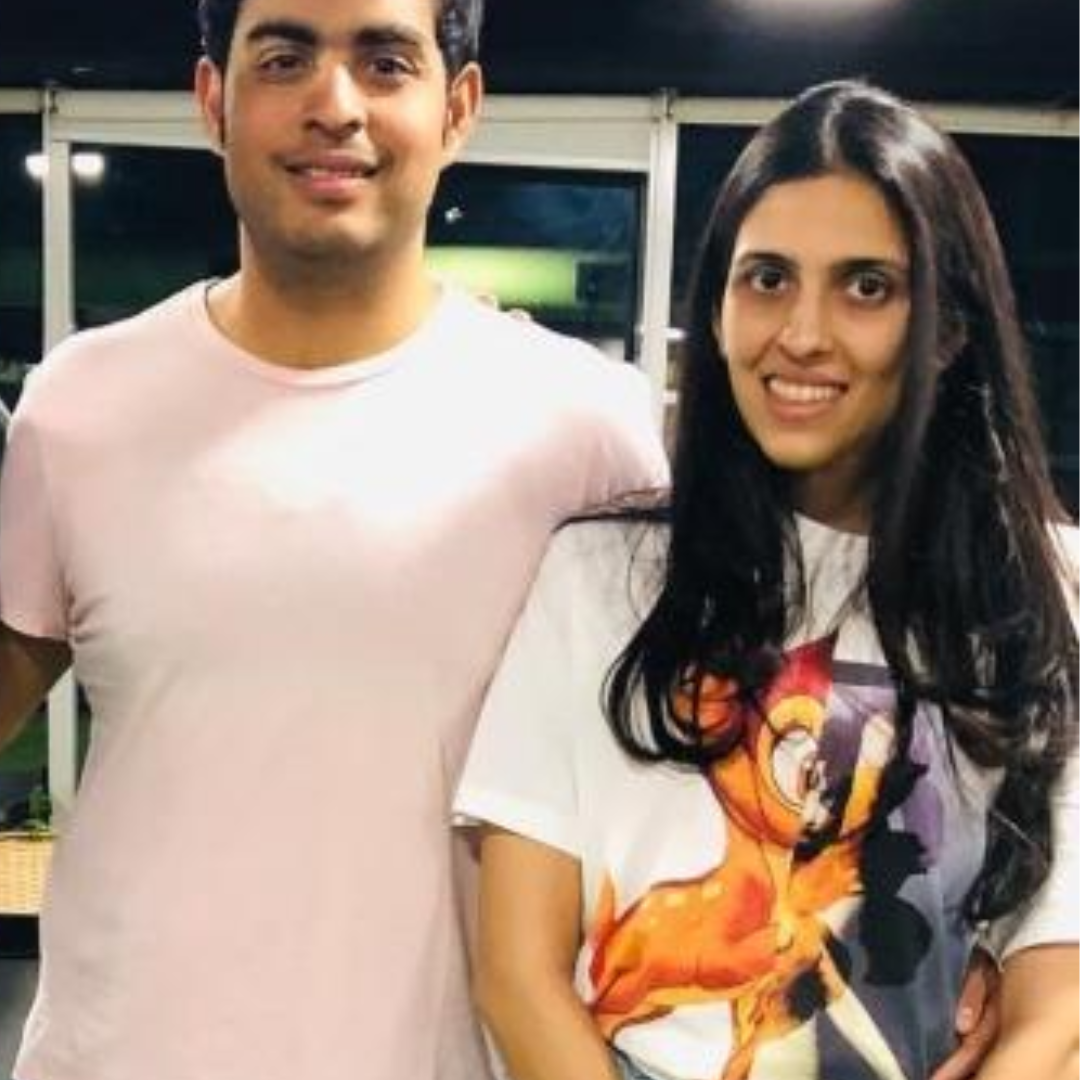 दोस्ती से हुई शुरुआत