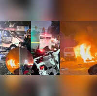 Delhi Red Fort Blast दिल्ली में लाल किले के पास जोरदार विस्फोट से 8 की मौत चश्मदीदों ने बताया कैसा था मंजर-देखें Video