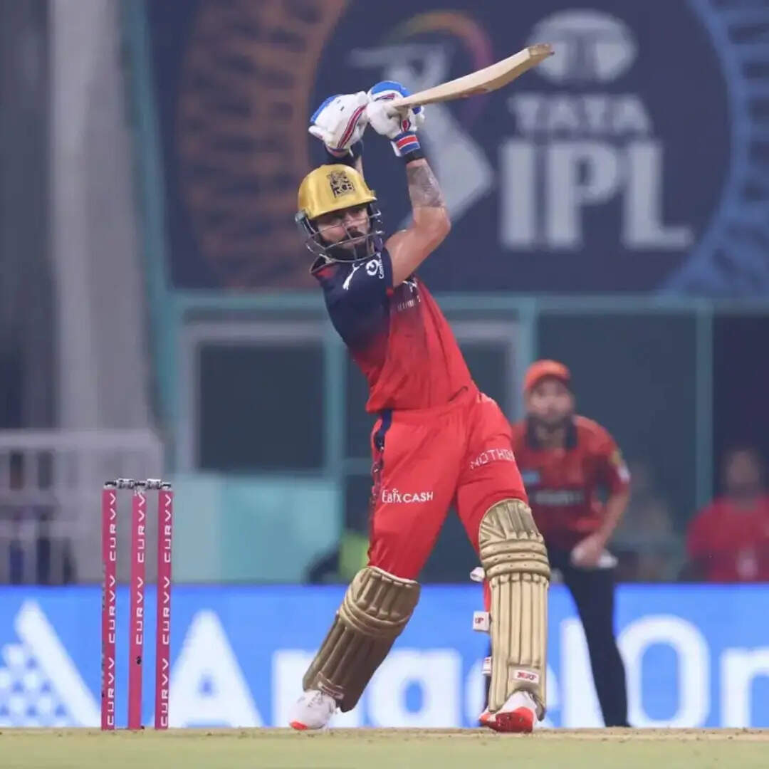 तीसरे नंबर पर किंग कोहली