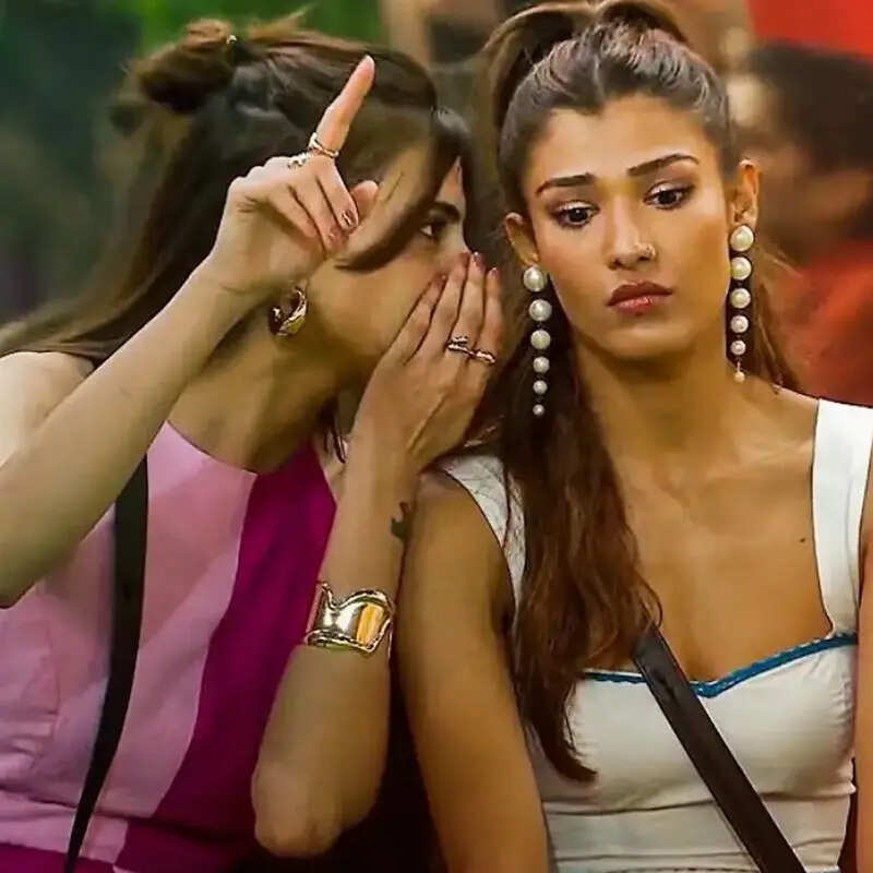 फरहाना भट्ट-नेहल चुडासमा Farhana Bhatt-Nehal Chudasama