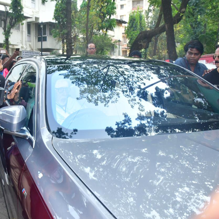 कार से पहुंचे थे Big B