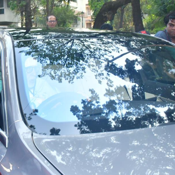 भीड़ की वजह से निकल गए बिग बी