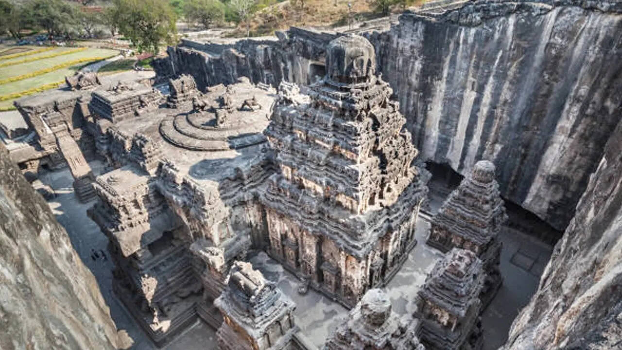 कैलासा मंदिर, एलोरा