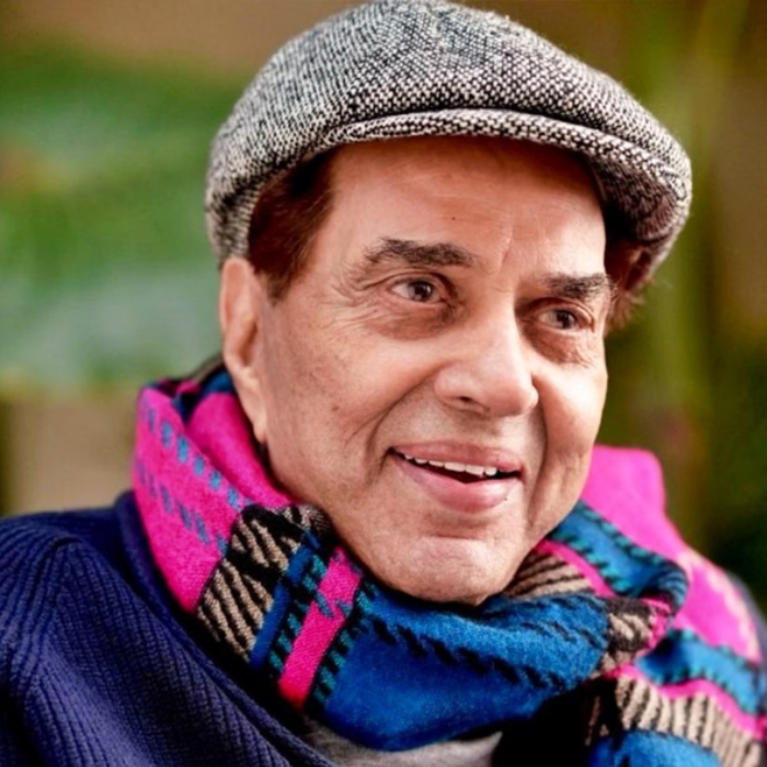 नहीं रहा Bollywood का हीमैन Dharmendra 
