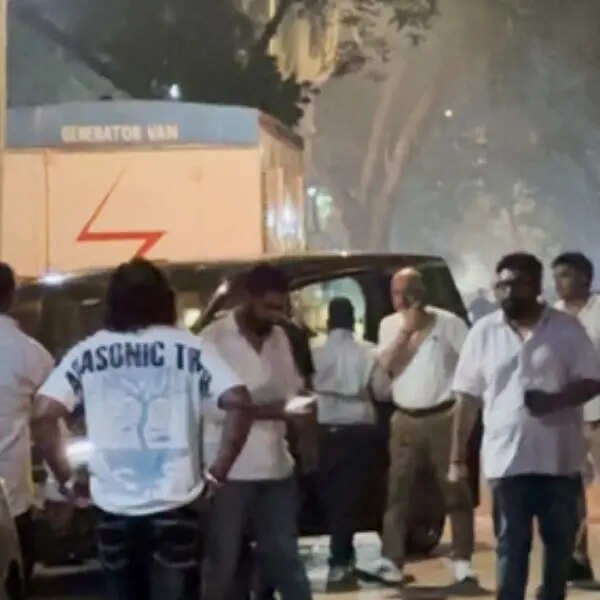 अनुपम खेर