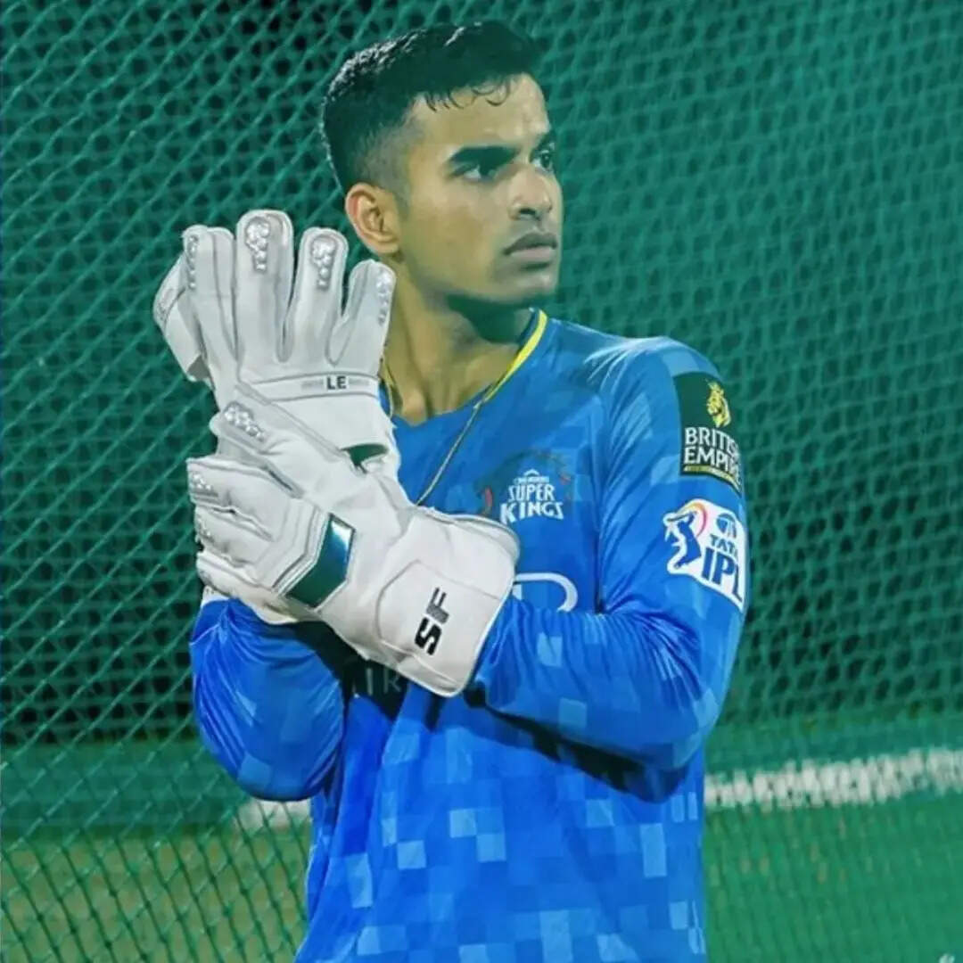 ​वंश बेदी